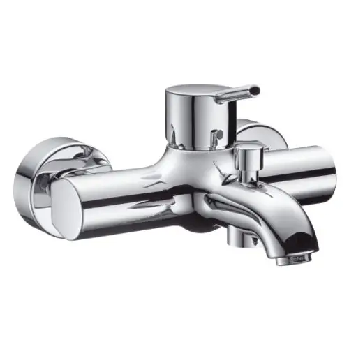 Chromfarbener Einhebel-Wannenmischer von Hansgrohe mit zwei Steuerknöpfen und einem Wasserhahn, zur Wandmontage geeignet.